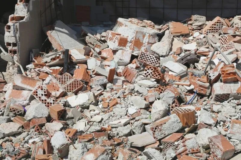 Co zaliczamy do odpadów budowlanych? Przewodnik po rodzajach i ich utylizacji