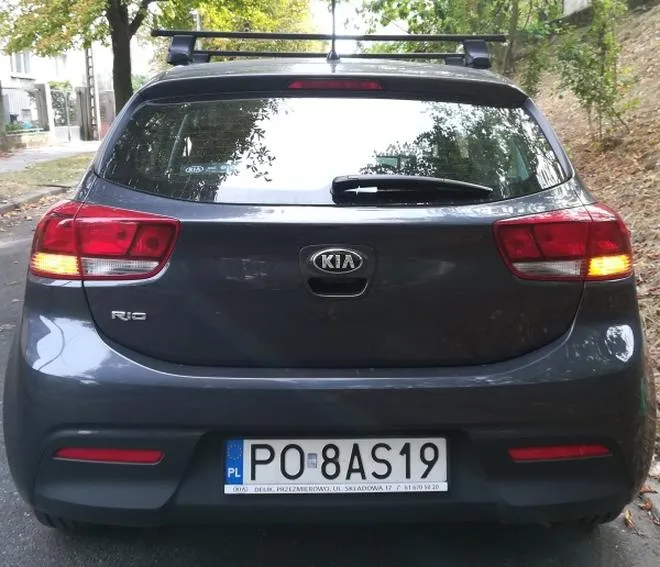 Montaż świateł awaryjnych